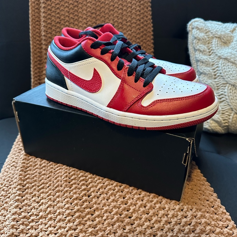 Air Jordan 1 Low
